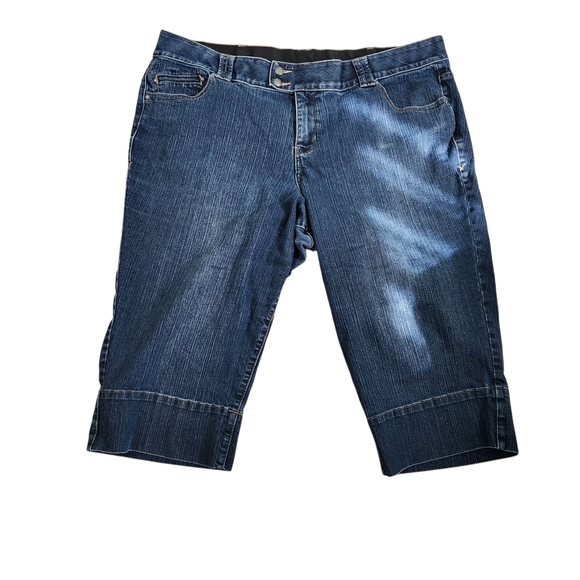 Lane Bryant Denim - Lane Bryant Jean Capris Cropped, Sz 22
